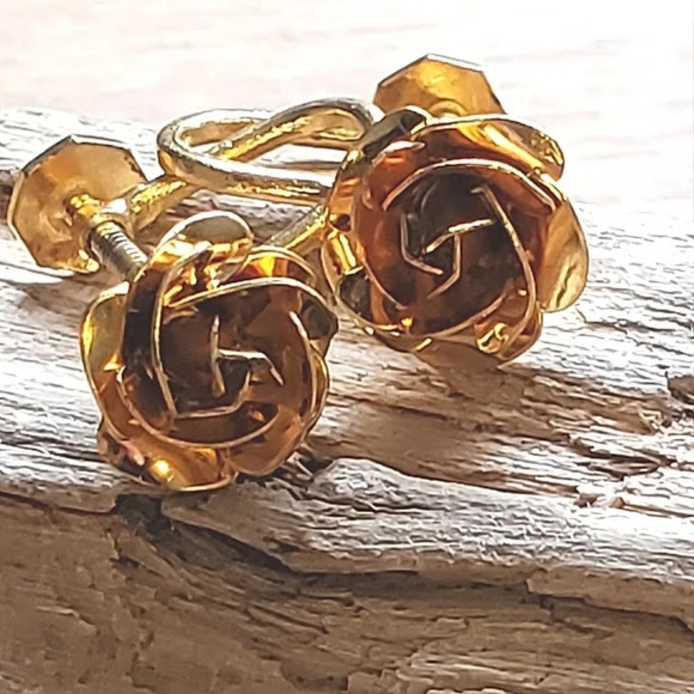 Bond Boyd Vintage Gold Filled Rose Screw Back Earrings